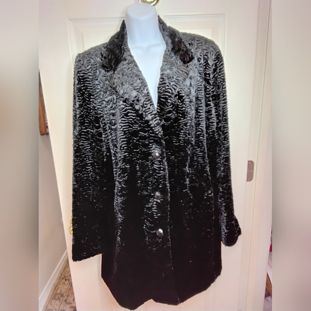 Mercedes New York Long Faux Lamb Wool Coat Ladies Size 12